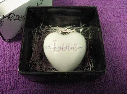 love heart gift hand soap